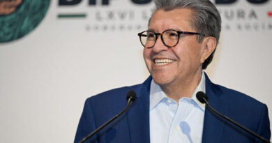 Ricardo Monreal impulsa iniciativa para que el acceso a las playas y zona federal marítimo-terrestre sea libre y gratuito