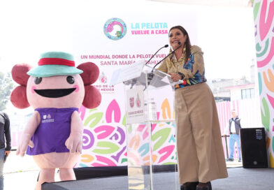 Lleva Clara Brugada el mundial a los barrios de esta capital con la inauguración de nuevas canchas en Iztapalapa. Lanza Chatbot turístico “Xoli”
