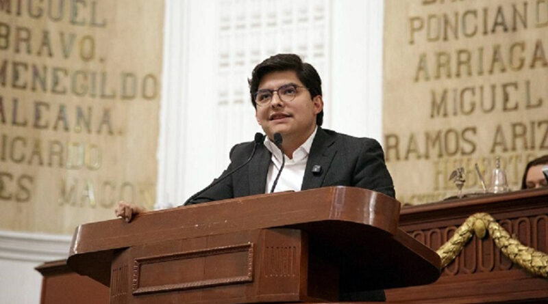 Aprueba Congreso medidas contra el maltrato hacia médicos residentes en la CDMX