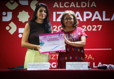 Recibe Iztapalapa reconocimiento del INFO CDMX por cumplir en materia de protección de datos personales al PAV 2025