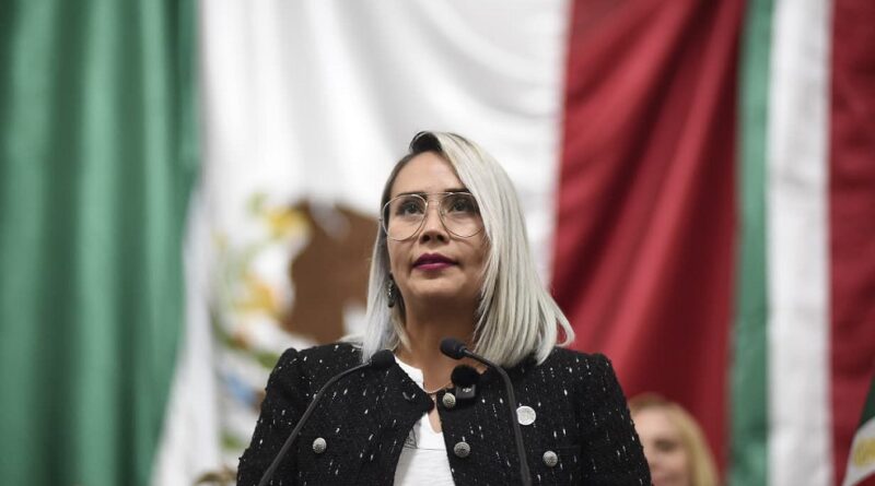 Proponen que por ley se imparta educación tecnológica, matemática y artística en CDMX