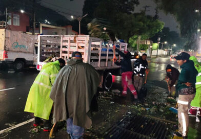 Janecarlo Lozano despliega operativo con más de mil trabajadores tras granizada en Cuautepec