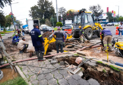 Reparan fuga de agua en Loreto Fabela; descartan grieta en San Juan de Aragón