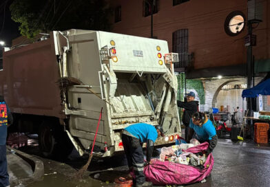 Brigada nocturna de Cuauhtémoc retira tiraderos clandestinos en tepito