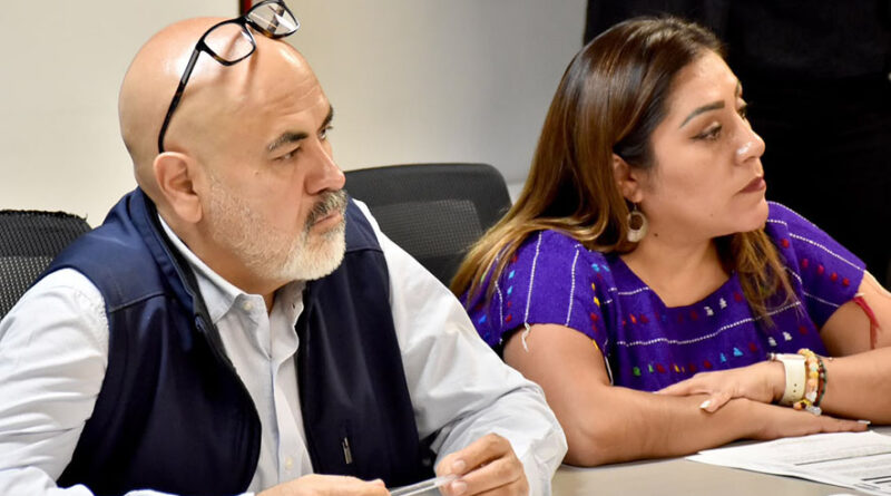 SecGob recibe casos de despojo acompañados por Diputados de Morena