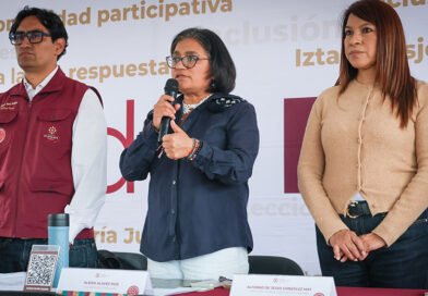 Aleida Alavez continua levantando la bandera blanca contra el analfabetismo