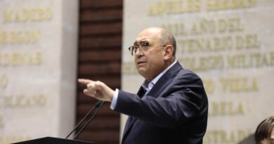 Propone Rubén Moreira garantizar información sincronizada sobre vuelos para pasajeros