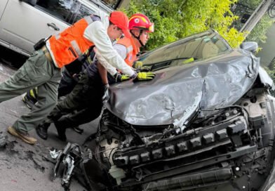 Protección civil atiende volcadura en la colonia Hipódromo